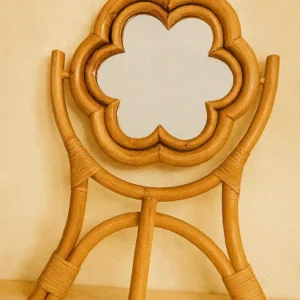 Wood Decorative Motif Flower Mirror